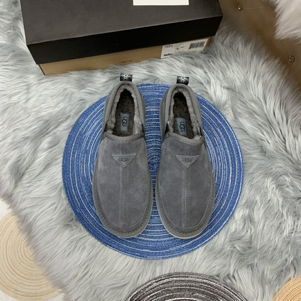 Men's Gray Low-Top Slip-On Casual Shoes | Model 3455