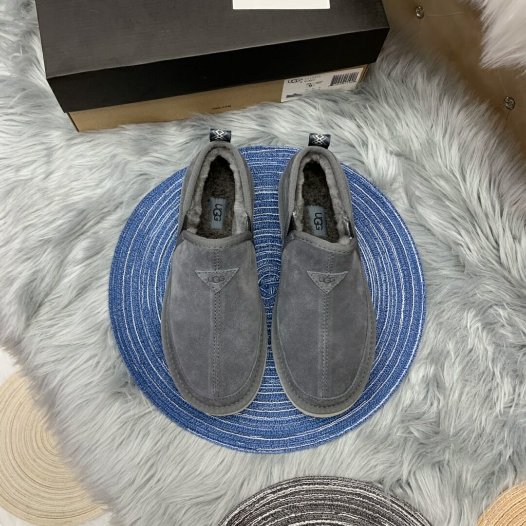 Men's Gray Low-Top Slip-On Casual Shoes | Model 3455