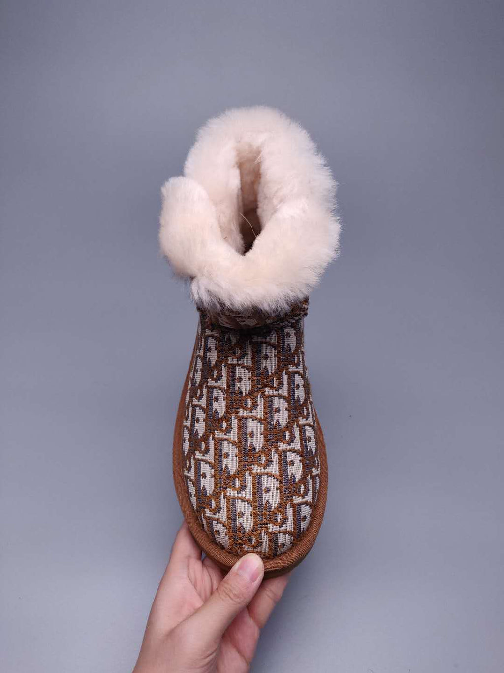 Chestnut Fabric-Pattern Shoes | Model 6554