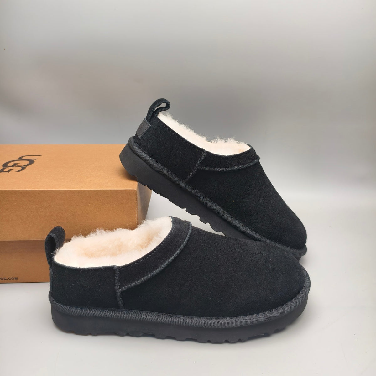 Women's Classic Black Slip-On Shoes | Model 3891