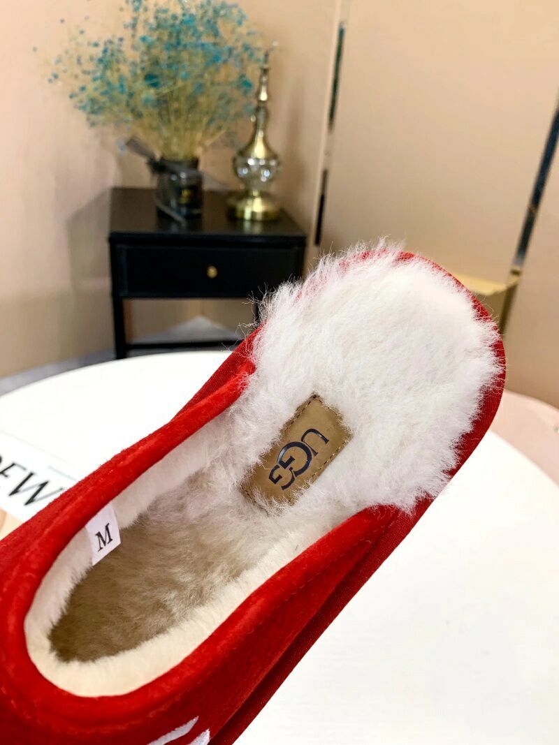 Bright Red G Indoor Slippers | Model 2593
