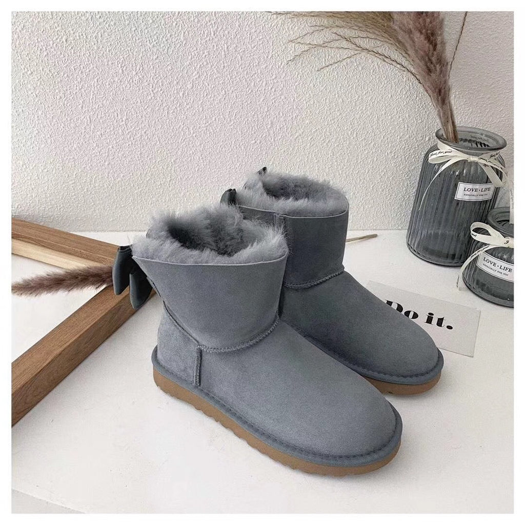Gray Bow-Detail Ankle Boots | Model 3130
