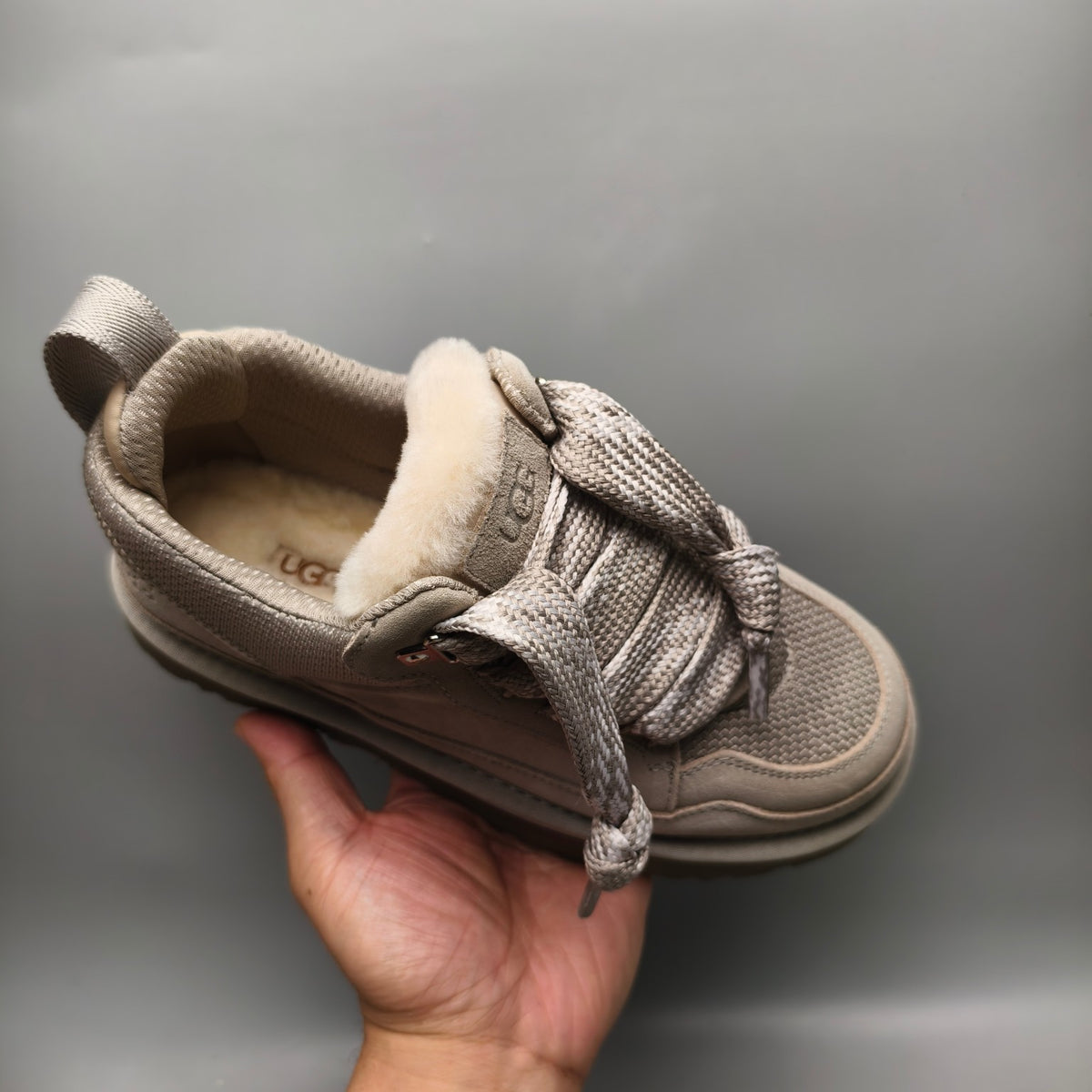 Model 4032 Gray Mesh Sneakers | Matching Couple Style