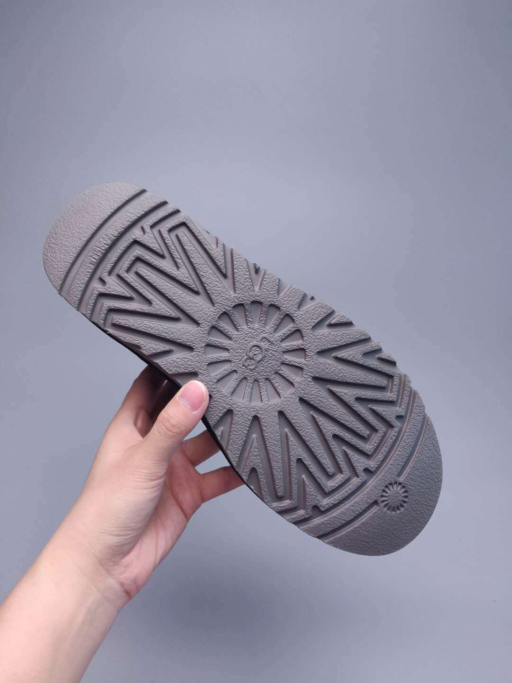 Men's Black Low-Top Slip-On Casual Shoes | Model 3455