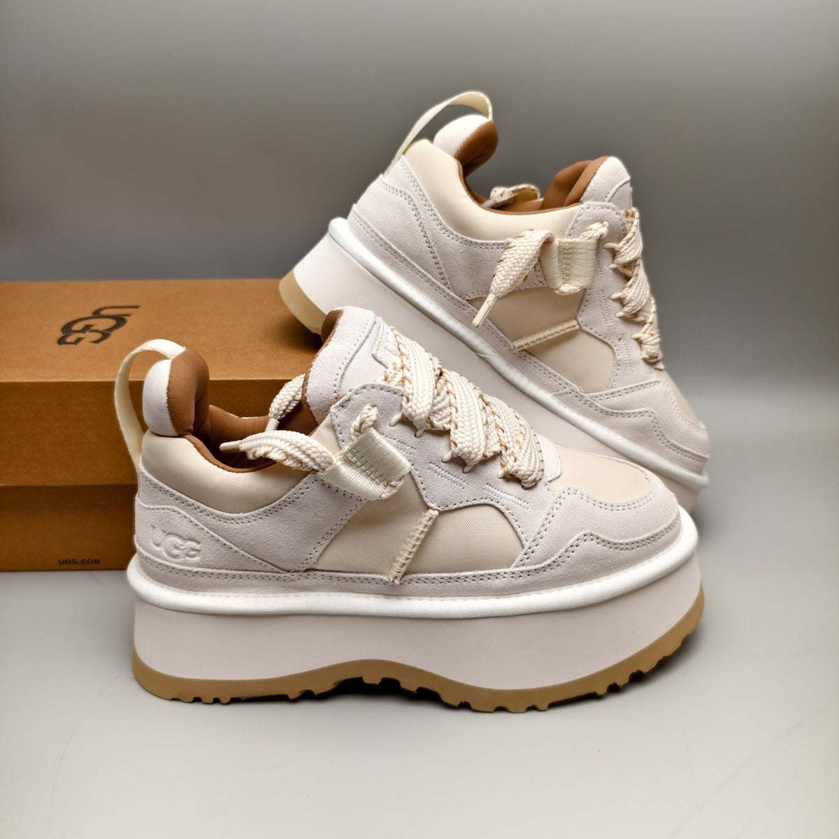 White Chunky Platform Lace-Up Dad Sneakers – Model 1541