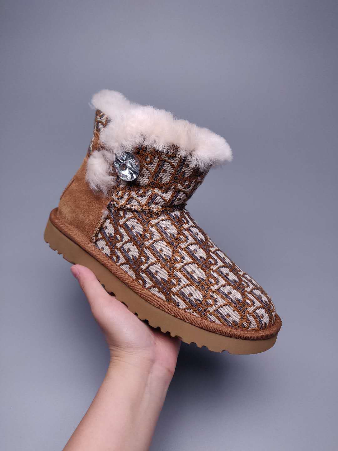 Chestnut Fabric-Pattern Shoes | Model 6554