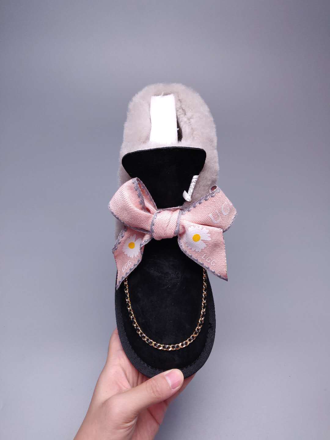 Black Daisy Chain & Ribbon Shoes | Model 7888