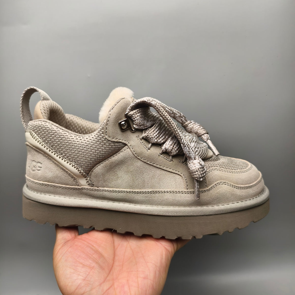 Model 4032 Gray Mesh Sneakers | Matching Couple Style