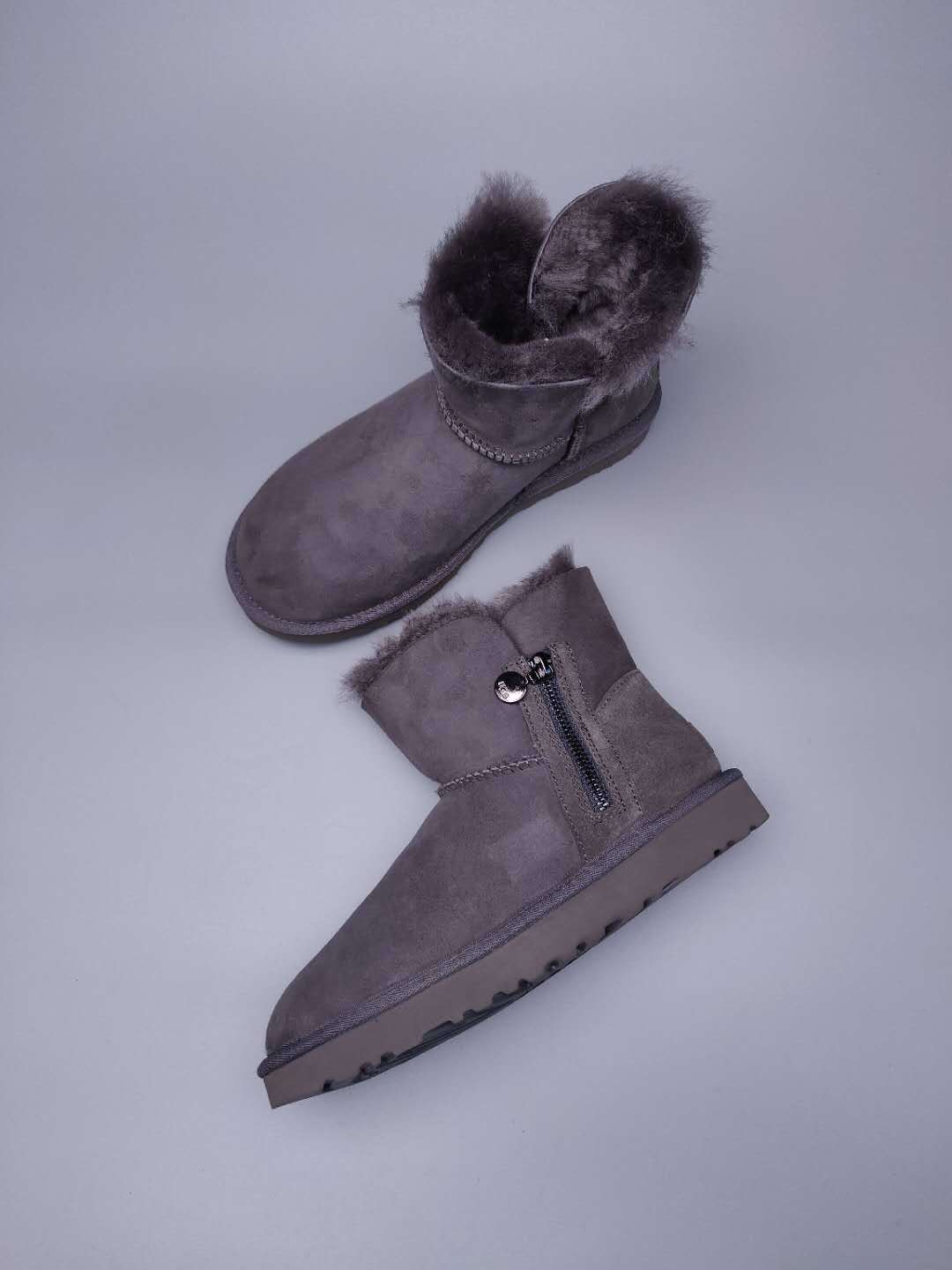 Gray Side-Zip Ankle Boots | Model 2481