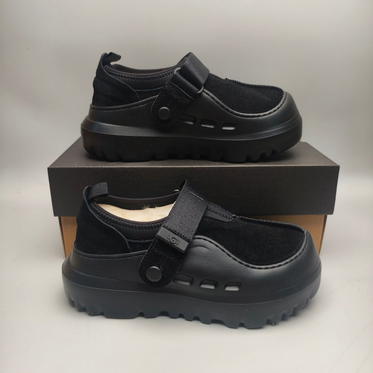 Black Unisex Slip-On Casual Shoes | Model 7550