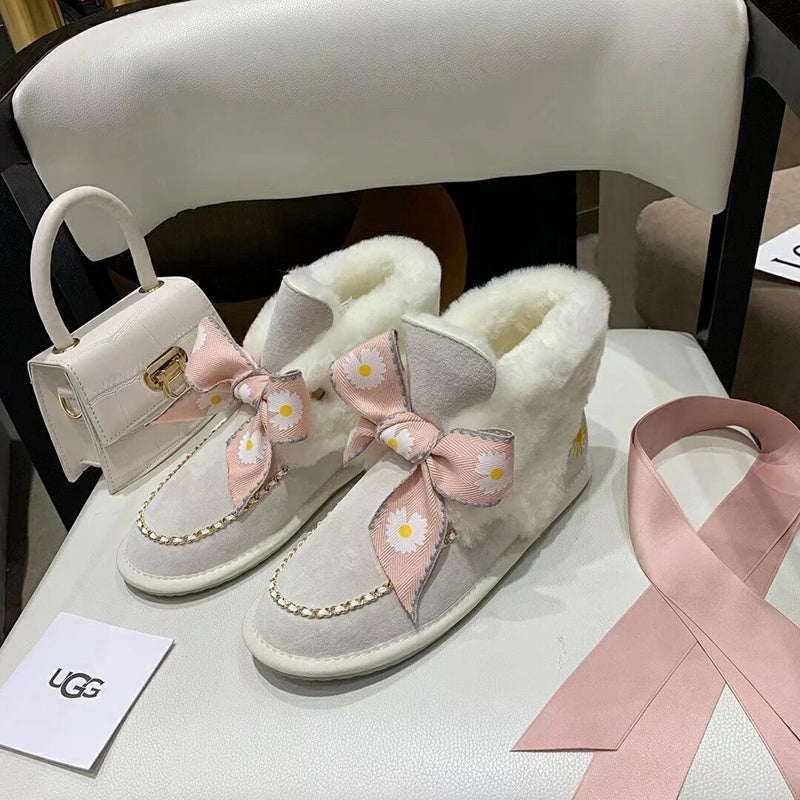 Milkshake White Daisy Chain & Ribbon Shoes | Model 7888
