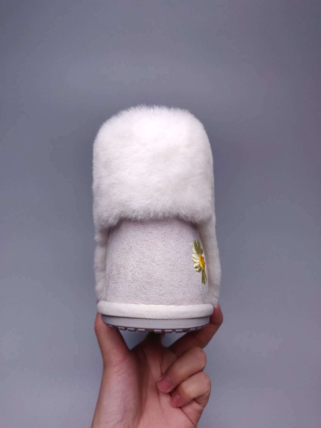 Milkshake White Daisy Chain & Ribbon Shoes | Model 7888