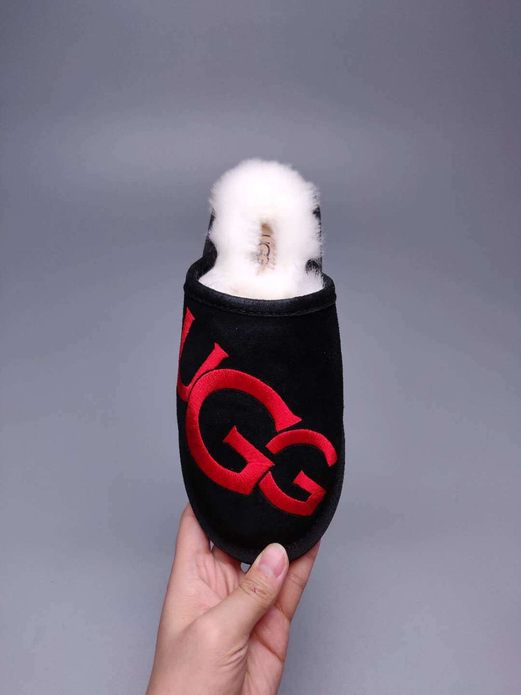 Black G Indoor Slippers | Model 2593