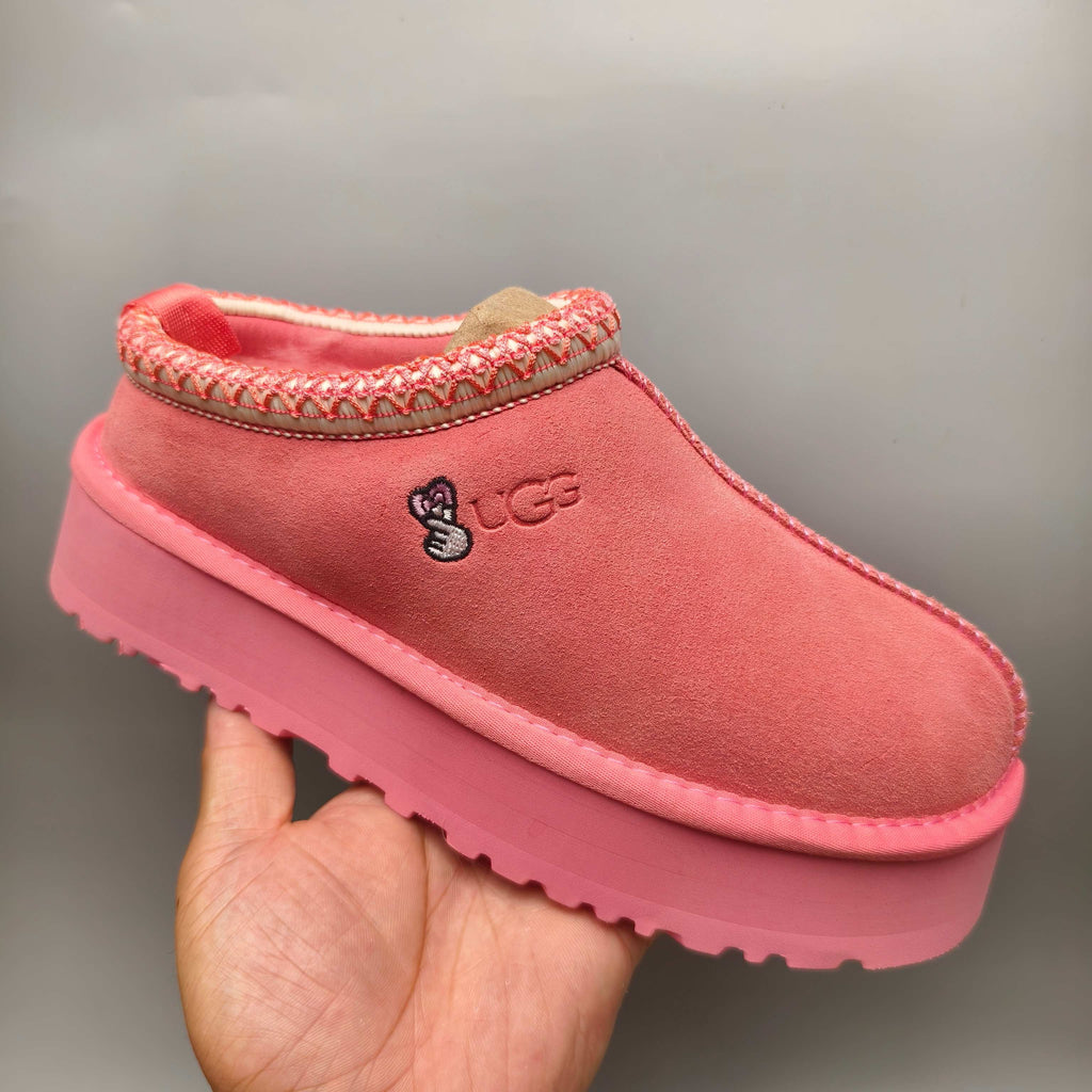 Fuchsia Ethnic-Inspired Platform Casual Shoes | 2553 / 2130