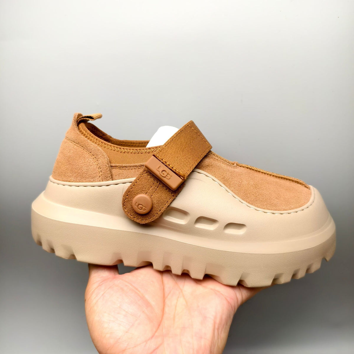 Chestnut Unisex Slip-On Casual Shoes | Model 7550