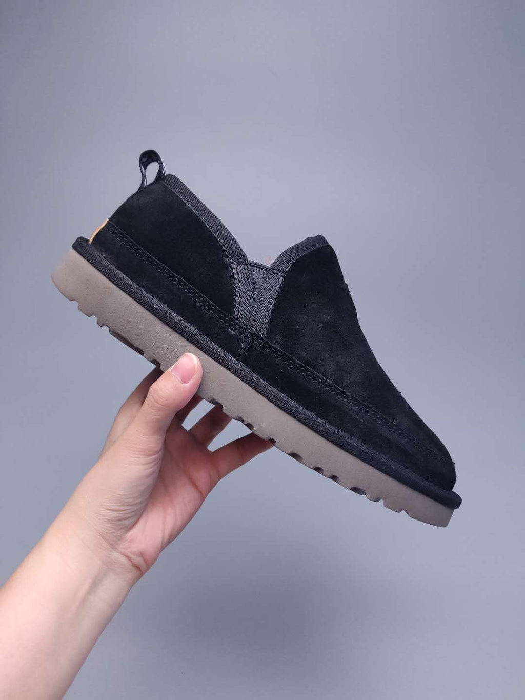 Men's Black Low-Top Slip-On Casual Shoes | Model 3455