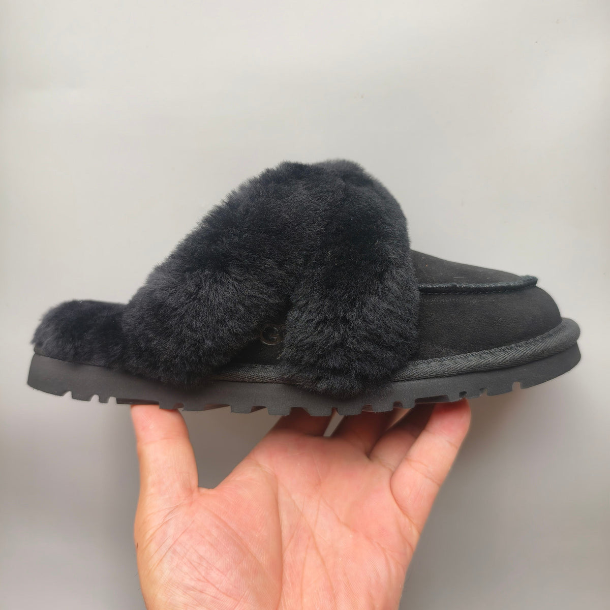 Black Casual House Slippers | Model 4571