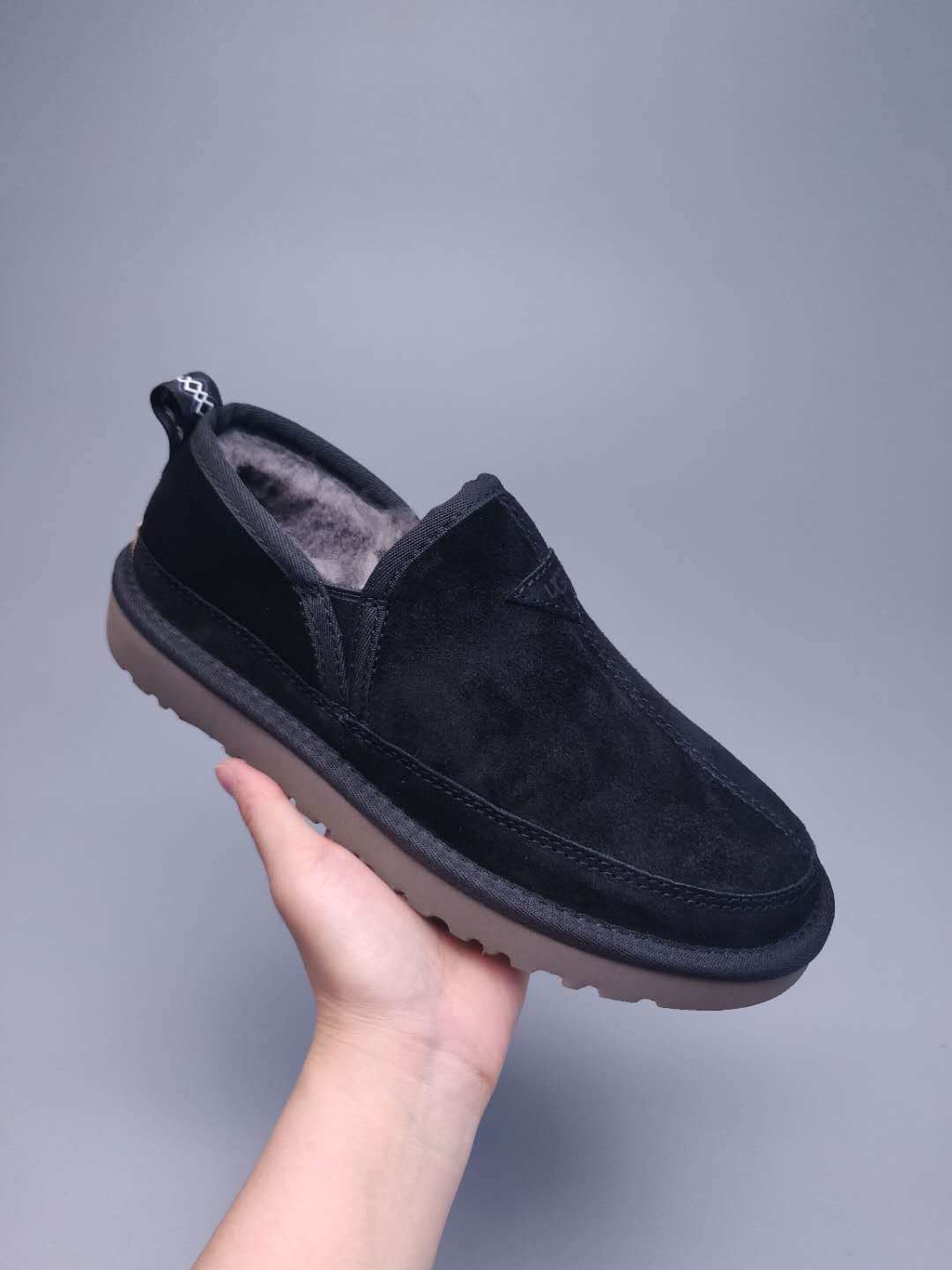 Men's Black Low-Top Slip-On Casual Shoes | Model 3455