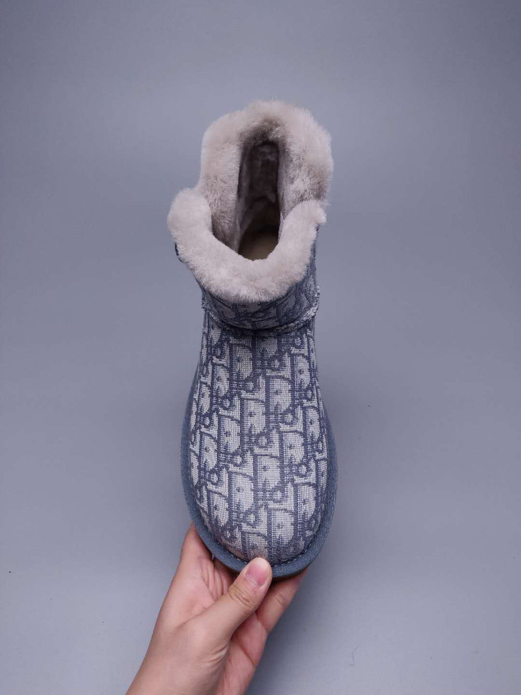 Gray Fabric-Pattern Shoes | Model 6554