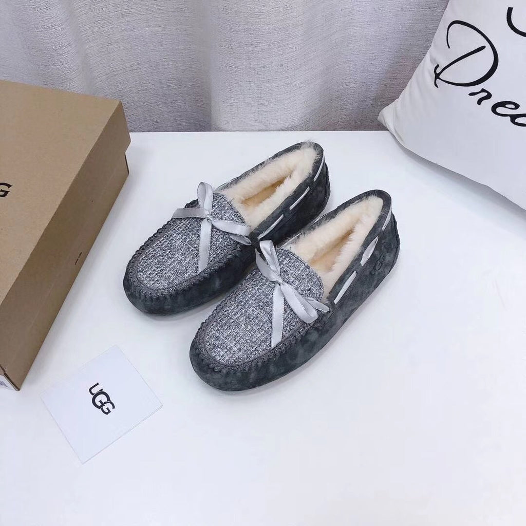 Gray Chic Moccasin-Style Shoes | Model 5623