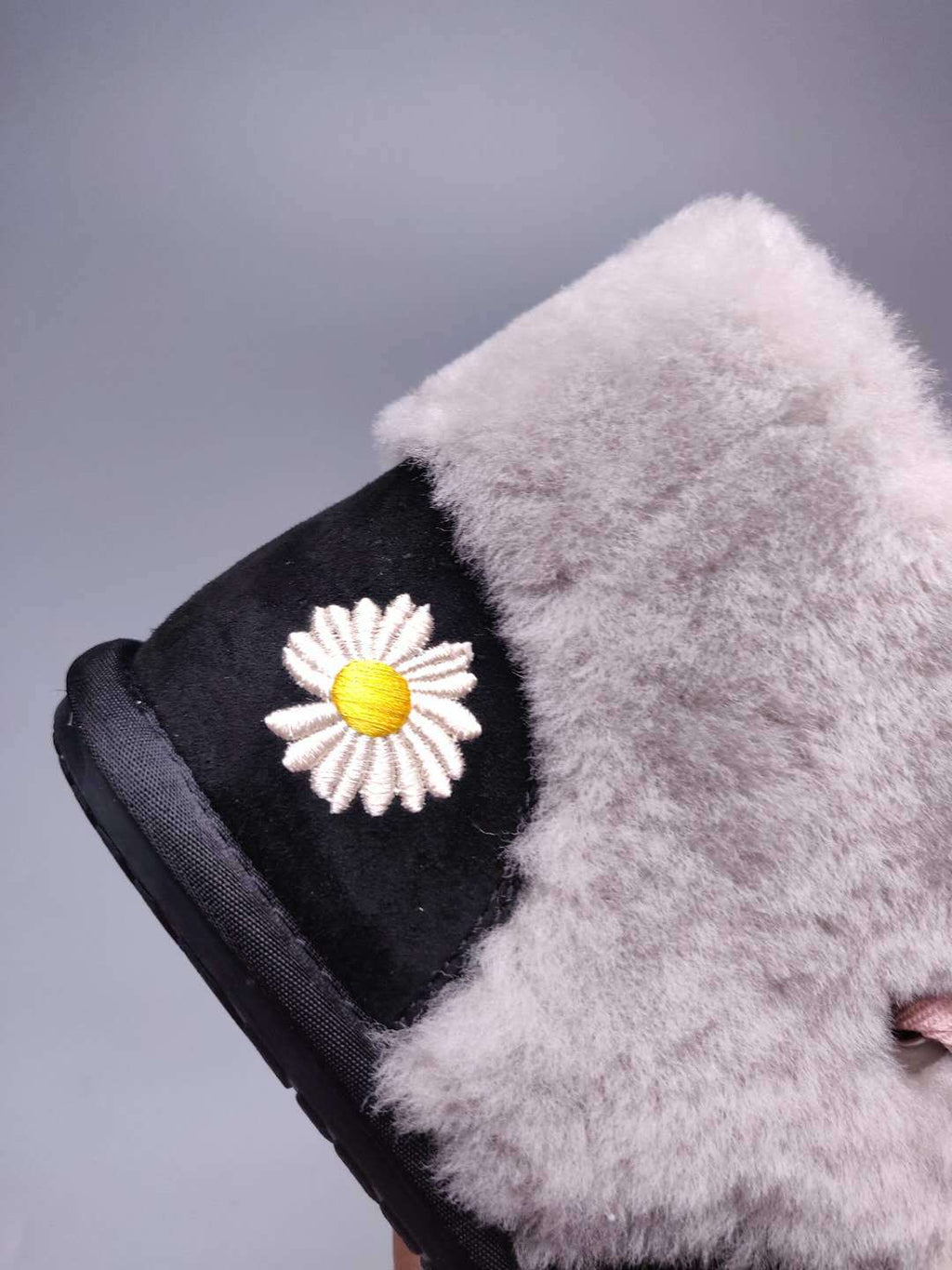 Black Daisy Chain & Ribbon Shoes | Model 7888