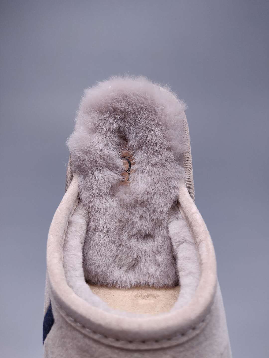 Gray G Indoor Slippers | Model 2593
