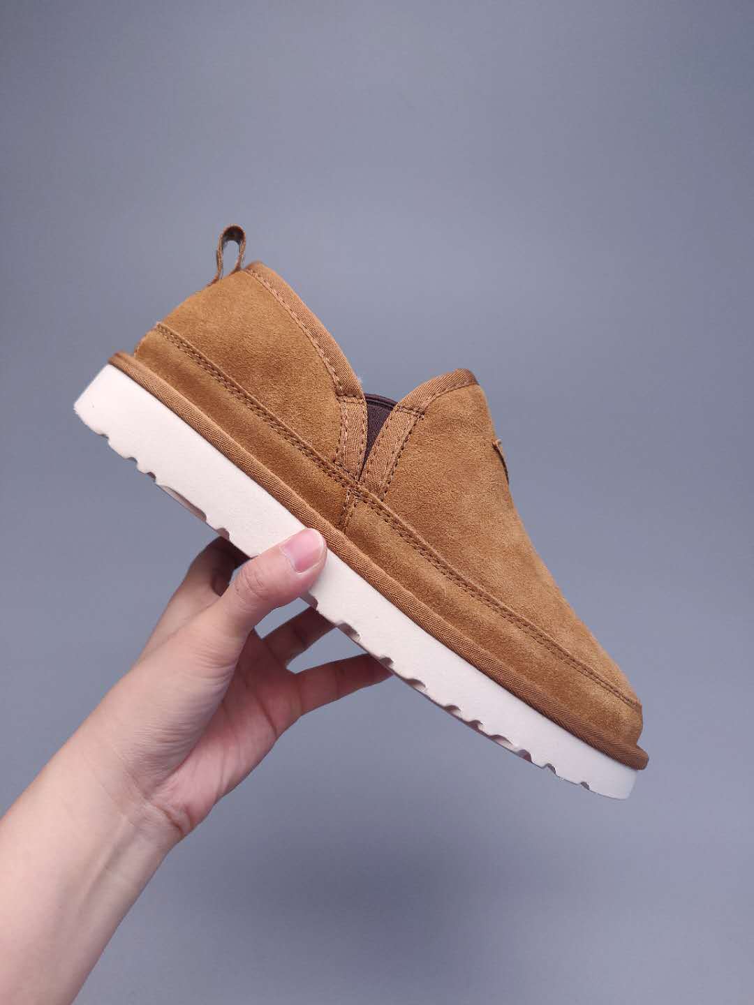Men's Chestnut Brown Low-Top Slip-On Casual Shoes | Model 3455