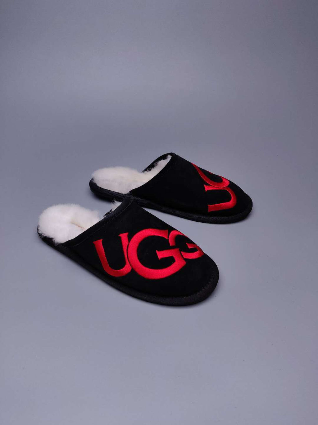 Black G Indoor Slippers | Model 2593