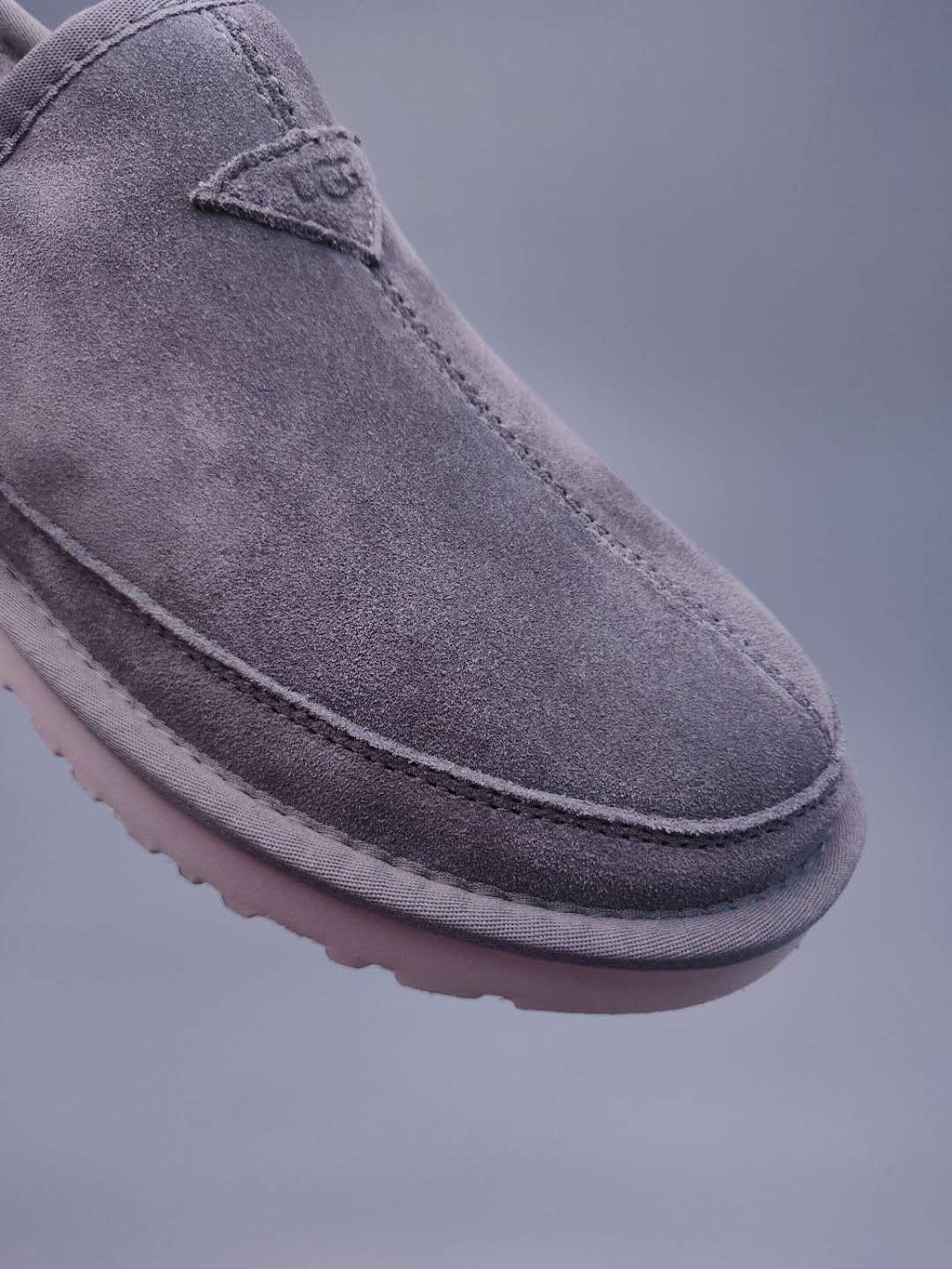 Men's Gray Low-Top Slip-On Casual Shoes | Model 3455