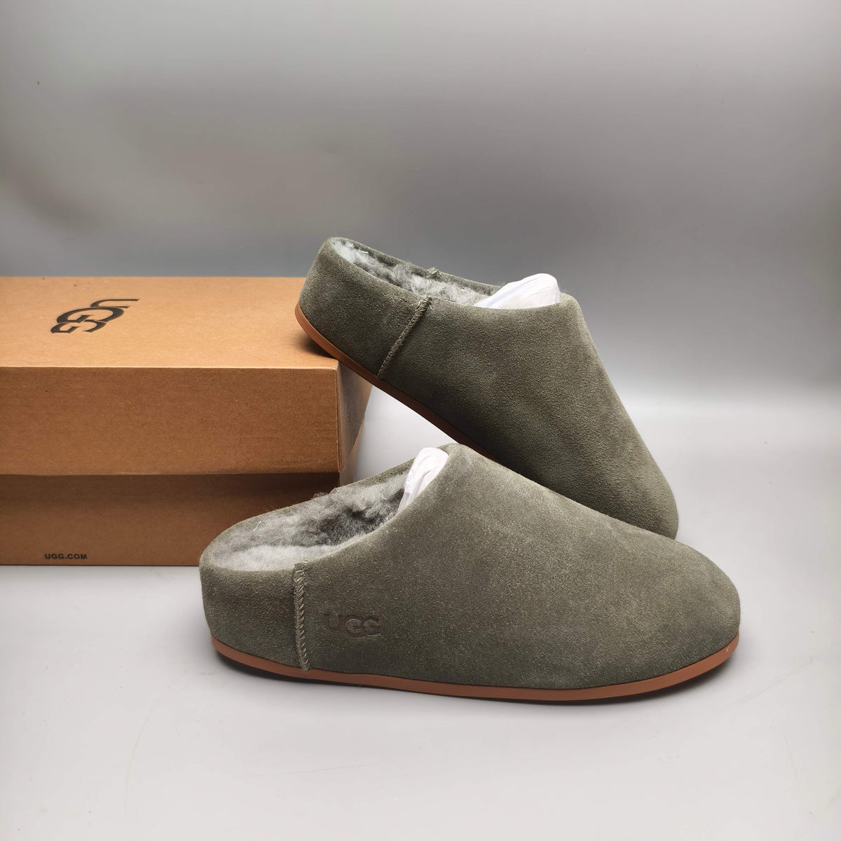 Green Slip-On House Shoes – Model 1390