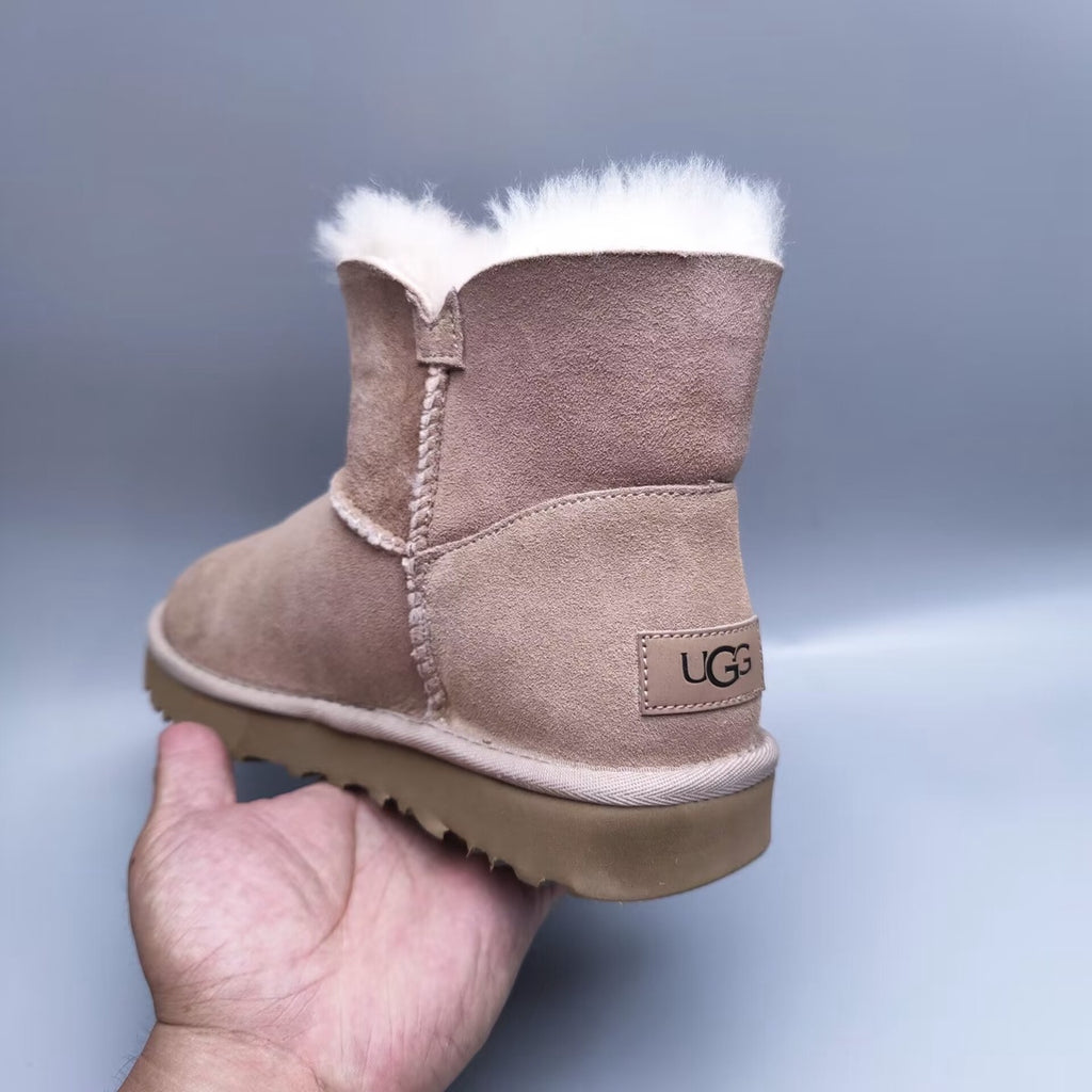 Sand Stain-Resistant Classic Boots | Model 6422