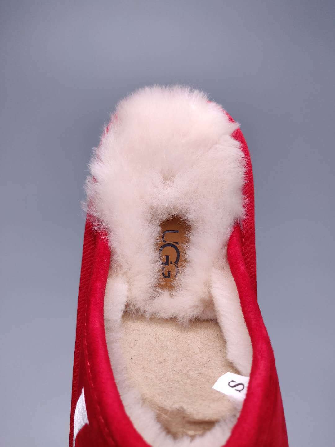 Bright Red G Indoor Slippers | Model 2593