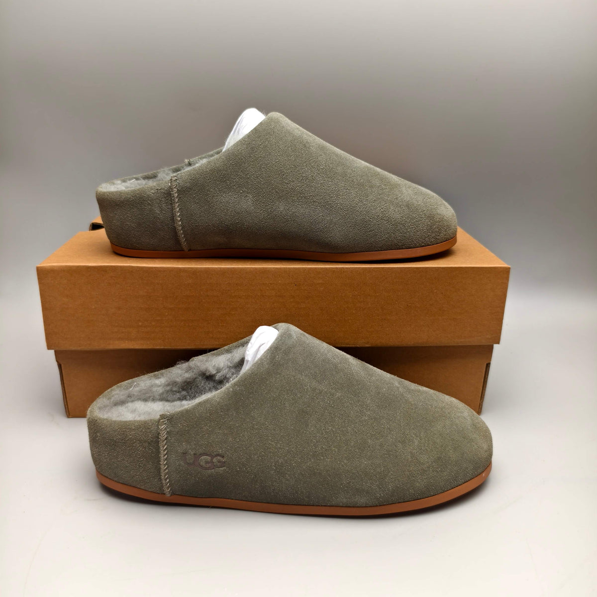 Green Slip-On House Shoes – Model 1390