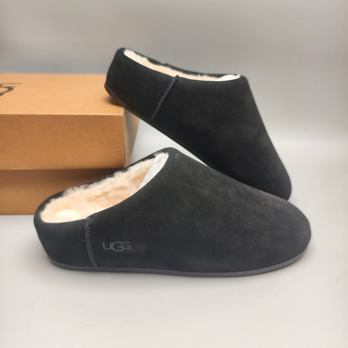 Black Slip-On House Shoes – Model 1390