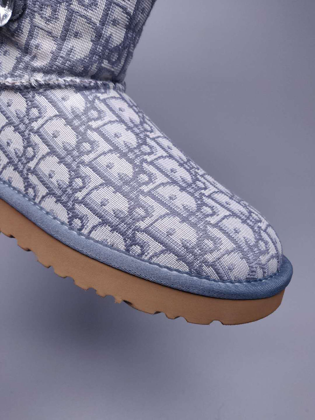 Gray Fabric-Pattern Shoes | Model 6554