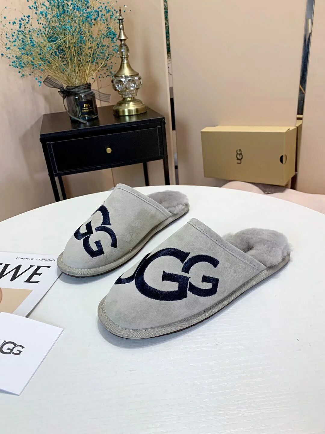 Gray G Indoor Slippers | Model 2593