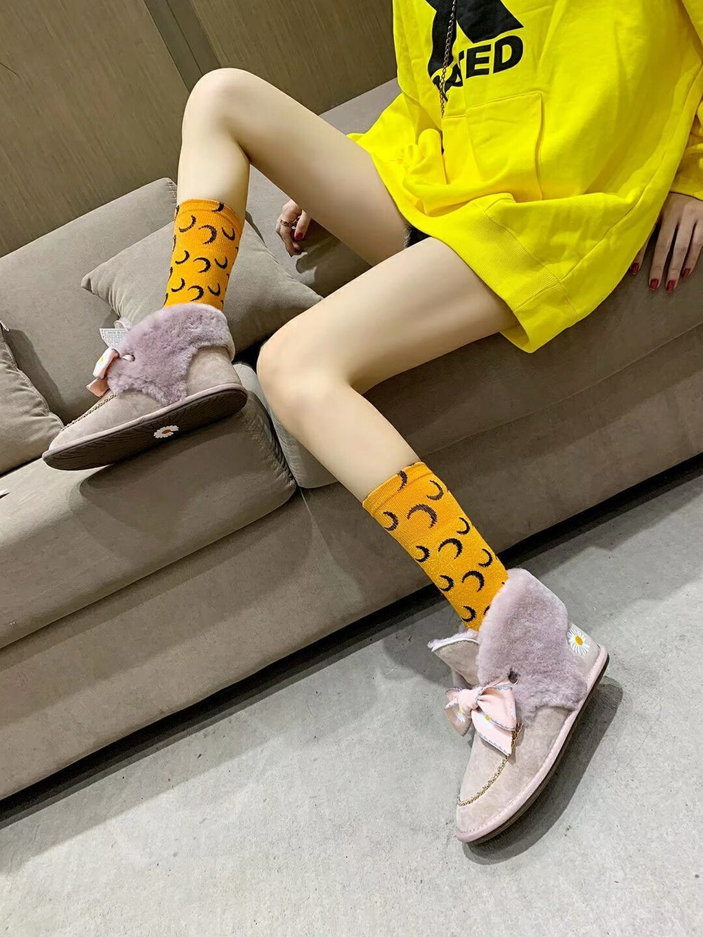 Dusty Pink Daisy Chain & Ribbon Shoes | Model 7888