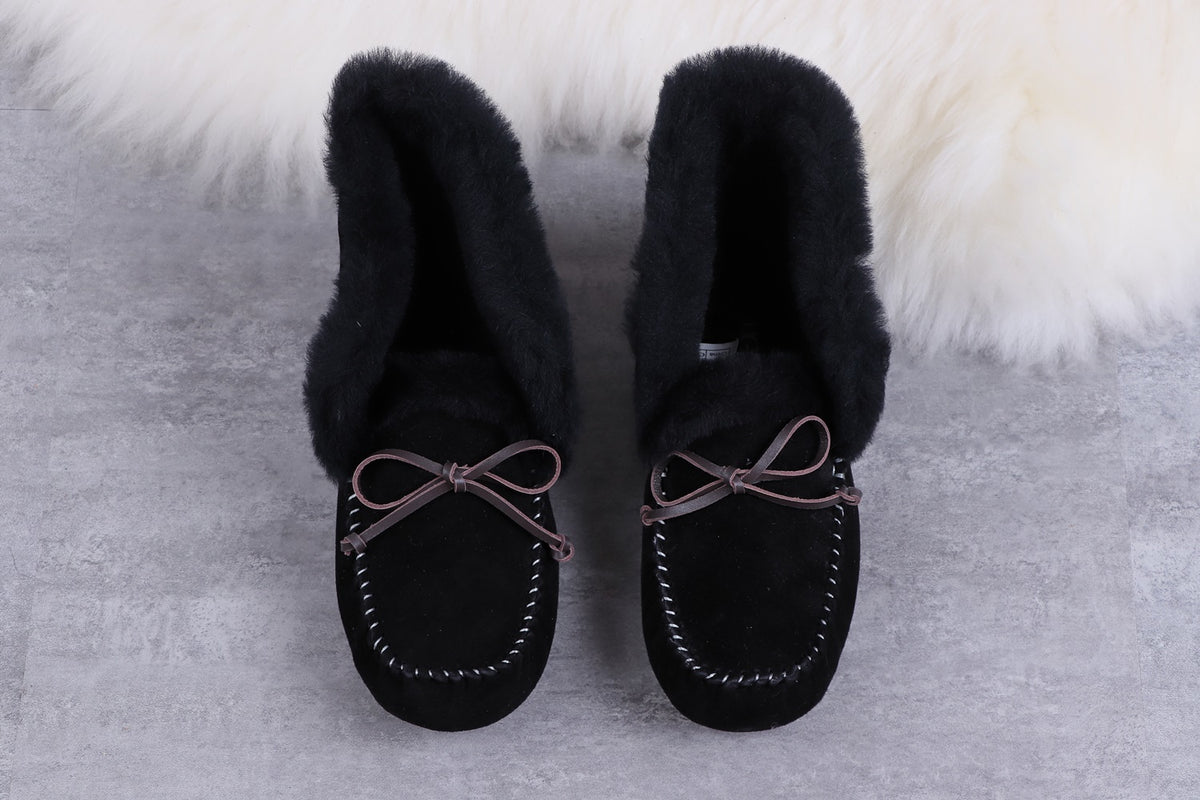 Black W Alena Shoes | Model 4806
