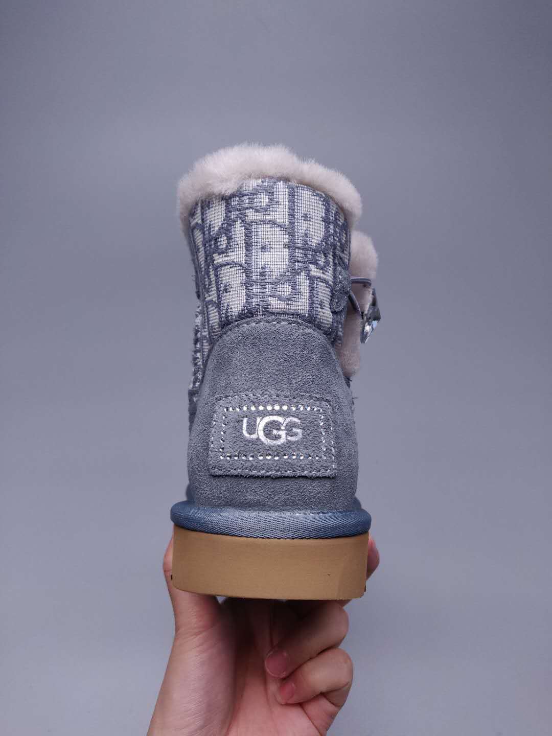 Gray Fabric-Pattern Shoes | Model 6554