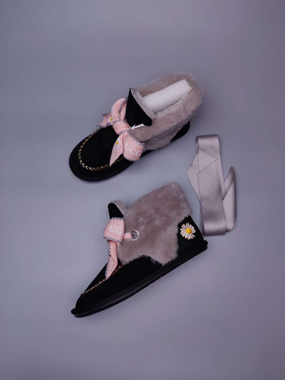 Black Daisy Chain & Ribbon Shoes | Model 7888