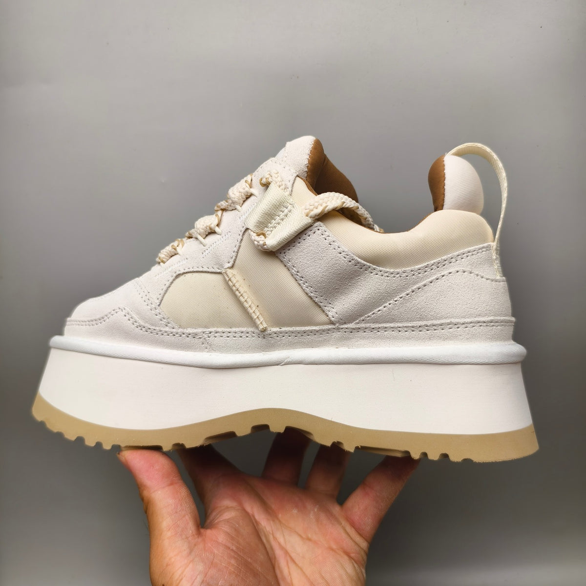 White Chunky Platform Lace-Up Dad Sneakers – Model 1541
