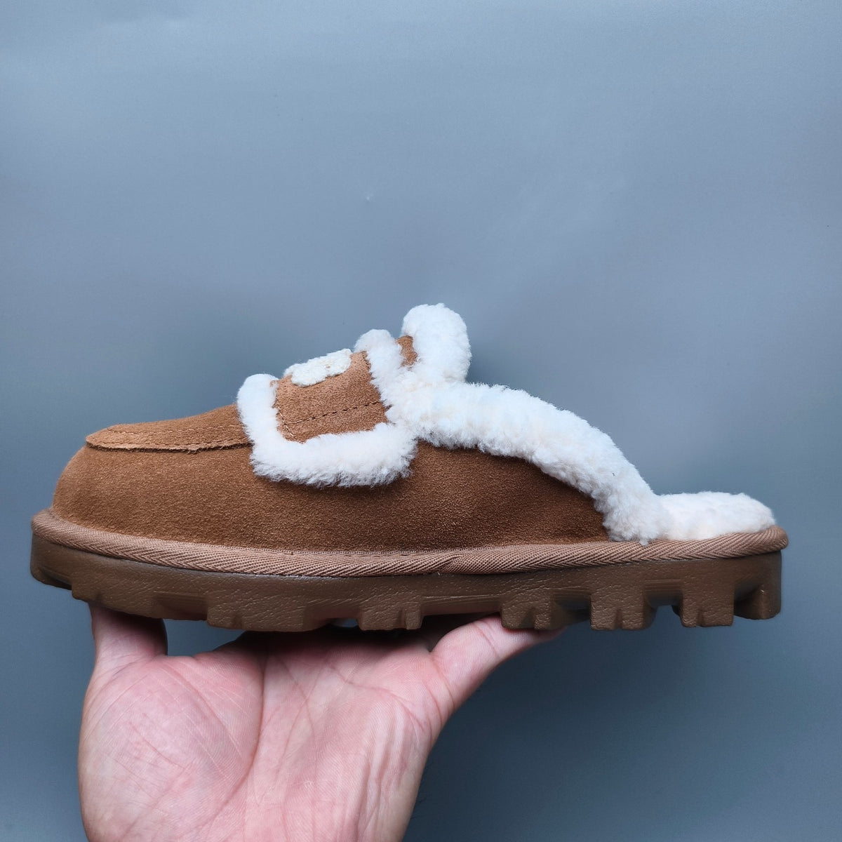 Chestnut Curly Plush Slippers with Oversized Logo – Model 1206