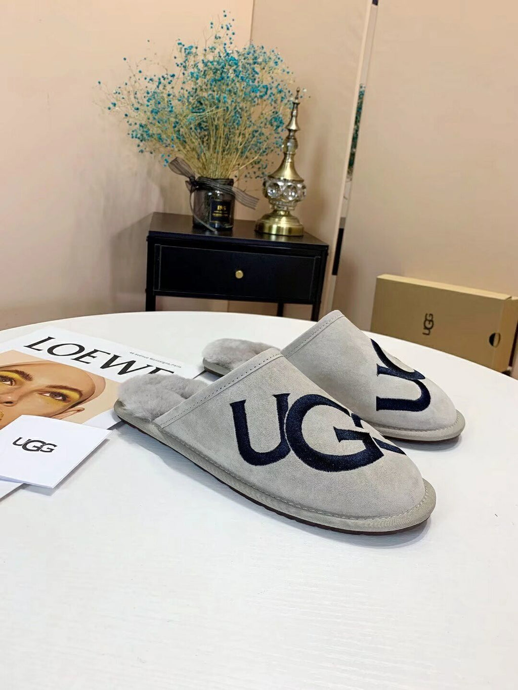 Gray G Indoor Slippers | Model 2593