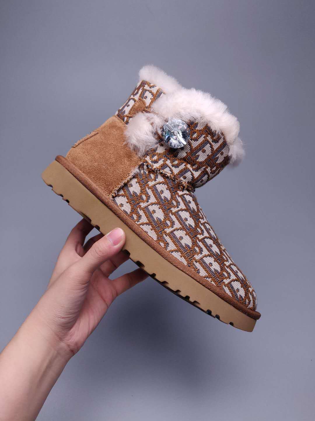 Chestnut Fabric-Pattern Shoes | Model 6554