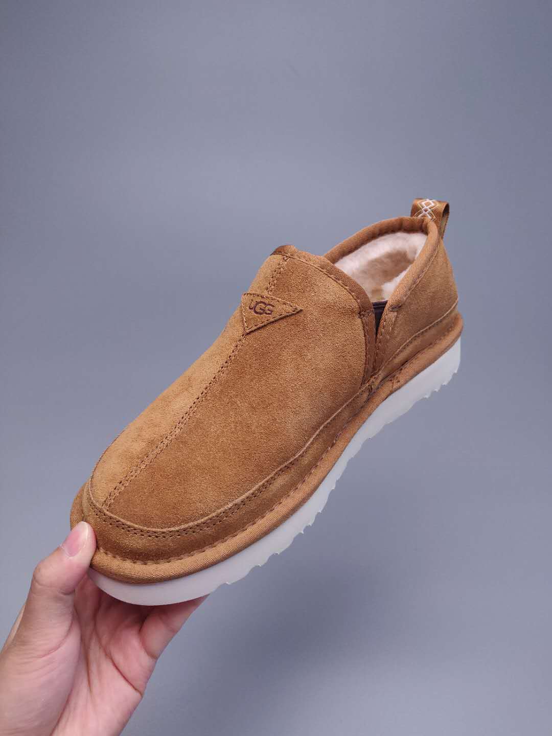 Men's Chestnut Brown Low-Top Slip-On Casual Shoes | Model 3455