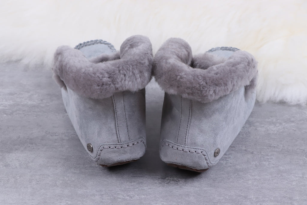 Gray W Alena Shoes | Model 4806