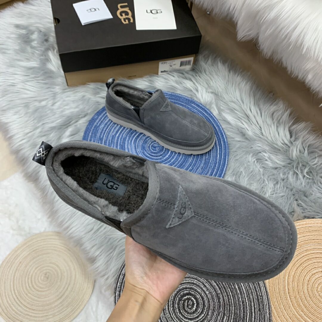 Men's Gray Low-Top Slip-On Casual Shoes | Model 3455